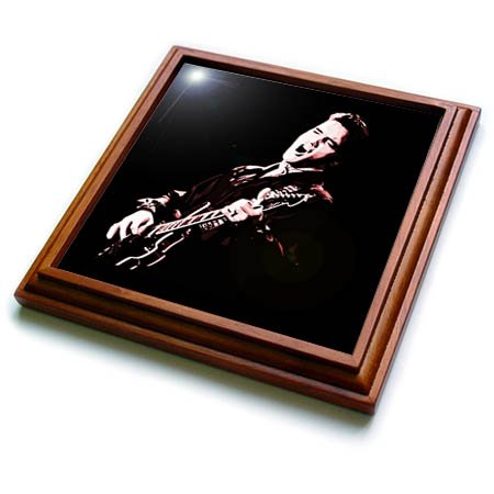 3dRose Elvis Presley with His Guitar Trivet with Tile, 8