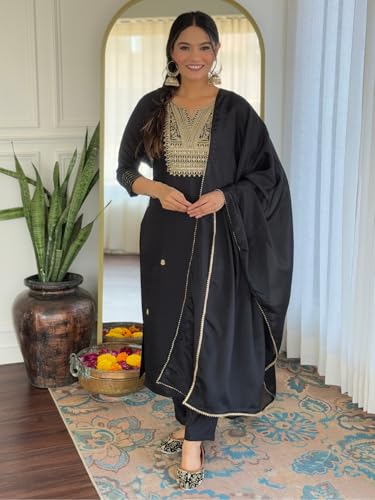 Image of Naixa Women's Rayon Slub Embroidered Straight Kurta with Pant and Dupatta Sets (Available in Plus Size) (NX-554)