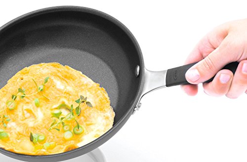 Image of OXO Good Grips Hard Anodized PFOA-Free Nonstick 8 inch and 10 inch Frying Pan Skillet set Black