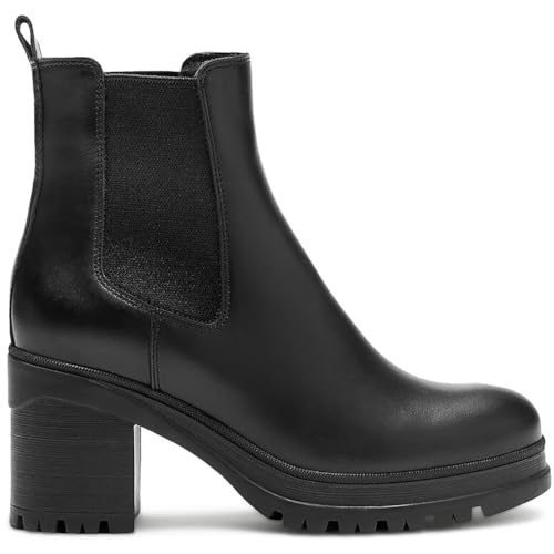 Leather Bootie by La Canadienne2