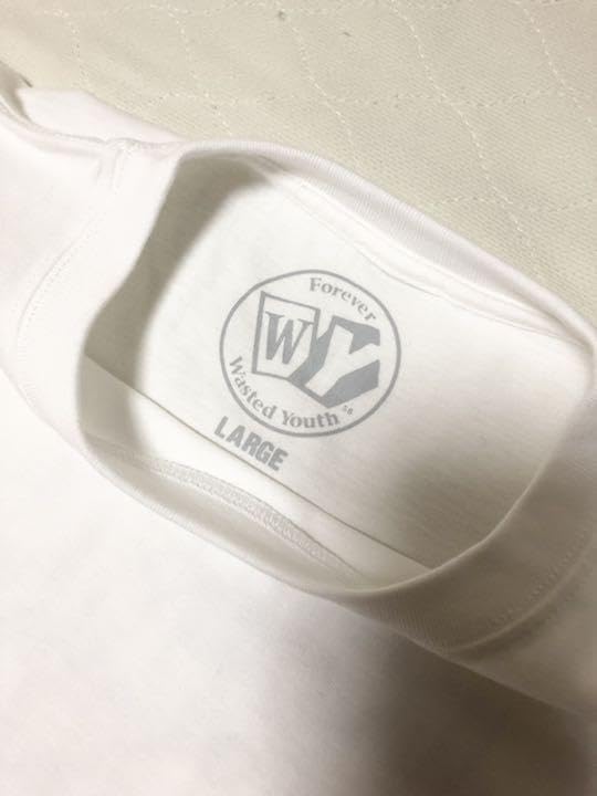 Amazon.co.jp: WASTED YOUTH ×山谷祐介 限定Tシャツ付写真集 VERDY