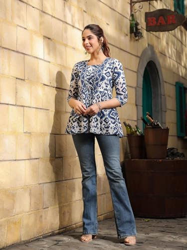 NAINVISH Women's Floral Printed A-line Cotton Blend Square Neck Top (SD669-SD670)