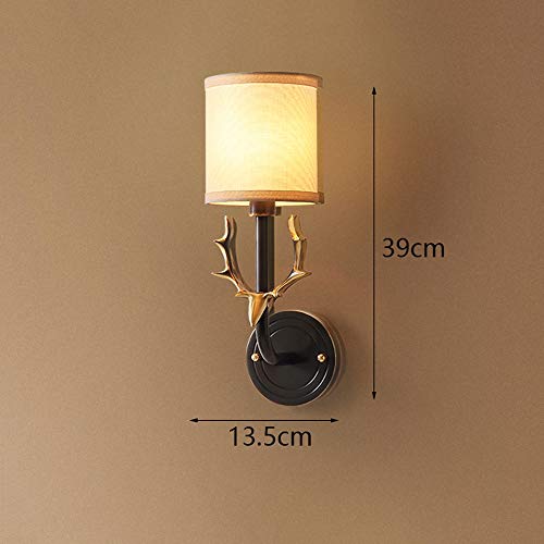 Applique murale tête de cerf dorée design luxe E14 pour salon chic