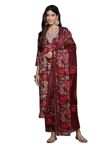 Image of Varanga Women Embroidered Kurta Pant Set with Dupatta | Silk Blend Fabric | V-Neck 3 /4 Sleeve Ankle Length| Wedding Ethnic Wear