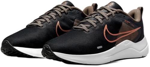 Image of Nike Women's Air Winflo 9 Sneaker
