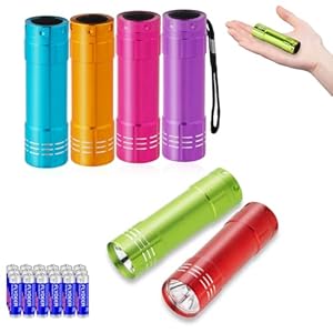 KunHe 6 Stück Mini Taschenlampe Set – Kleine Taschenlampe für Mädchen Jungs Kinder mit 18 AAA Batterien mit Schlüsselband – Ideal als Mitbringsel Party Geschenke Kindergeburtstag Camping Gastgeschenke