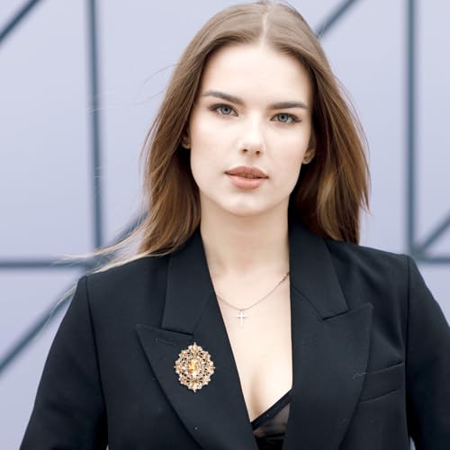 Image of Gold Crystal Brooch, Champagne Gold Small Brooches Pin for Women, Vintage Diamante Elegant Brooches for Clothes, Sweater, Coat, Scarves, Dress, Wedding, Bridal