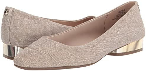 Anne Klein Women’s Carlie Comfortable Ballet Flat, Platinum, 9 | Image 6