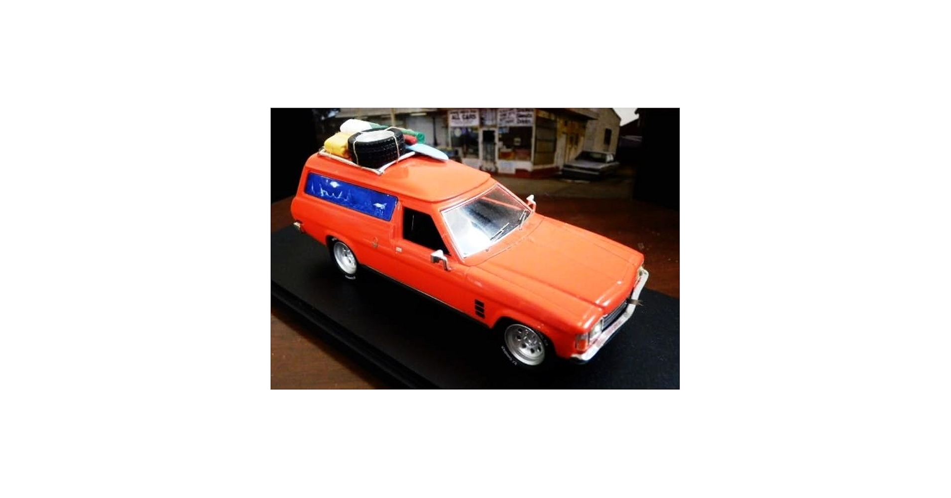 新品 マッドマックス 1/24 DDA Mad Mad 車 赤 ミニカー 海外 Amazon.co.jp: マッドマックス 1 24 DDA Mad Mad 車 赤 ミニカー
