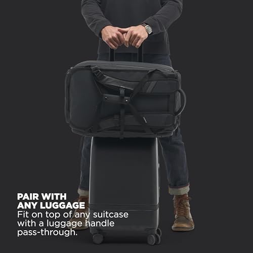 NOMATIC 40L Travel Bag-Convertible Duffel/Backpack, Carry-on Size for Airplane Travel, Everyday Use Laptop Bag, TSA Compliant - Image 6