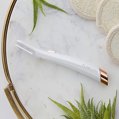 Finishing Touch Flawless Dermaplane Glow, Original-Peeling und Gesichtshaar-Epilierer, Entfernt Pfirsichflaum und hilft das Erscheinungsbild feiner Linien zu reduzieren - Image 6