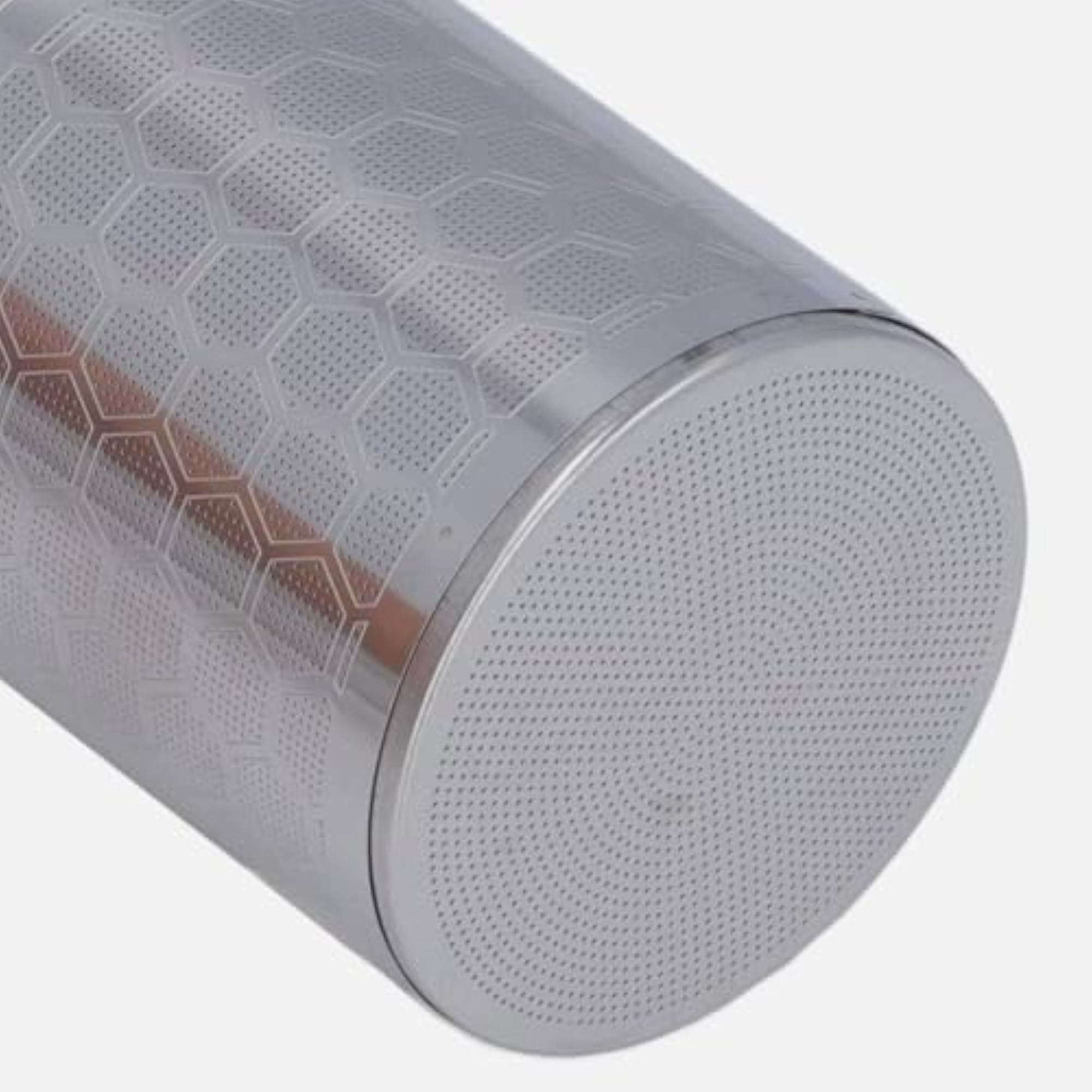 Fine-Mesh Press-Style Tea Strainer with Handle