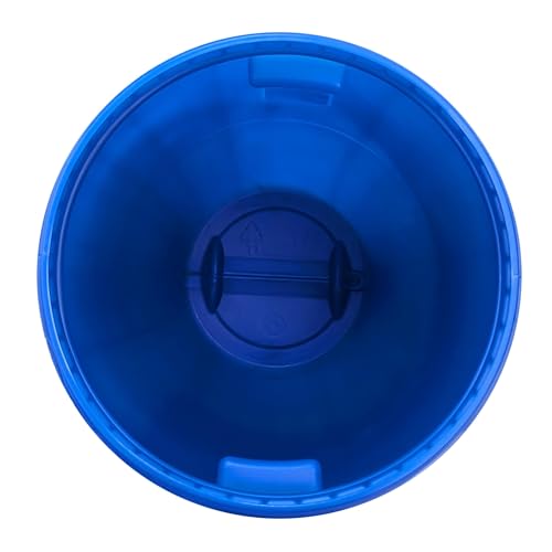 plasteo® 120 Liter Weithalsfass mit Deckel und Spannring Futtertonne Kunststofffass Universalfass Deckelfass Lebensmittelecht Wasserfass Regentonne Lagerfass | Stabile Griffmulden | Blau