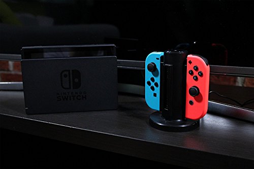 Lioncast Quadruple Chargeur Joy-Con - Station de Charge Switch 4-Emplacements - Support Recharge Compatible avec la Manettes Nintendo Switch - Indicateur de Charge LED, Pied avec Grip