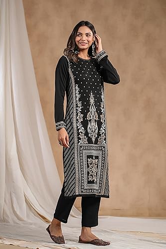Image of ishin Women's Jacquard Style Ethnic Motifs Straight Winterwear Kurta