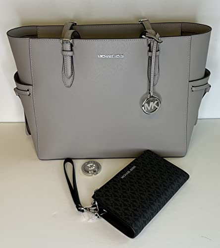 MICHAEL-Michel-Kors-Gilly-Large-Drawstring-Travel-Tote-bundled-with-Double-Zip-Wristlet-and-Michael-Kors-Purse-Hook-Pearl-GreySignature-MK-Black - sparfuchs24.io – Top Angebote, Tests & Preisvergleiche