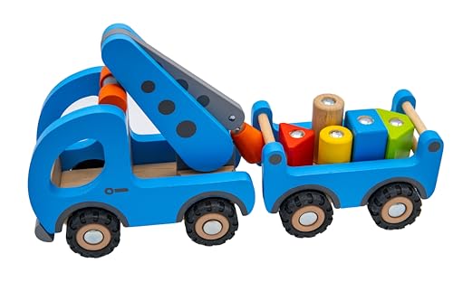 Preisvergleich Produktbild goki 55875 - Kranwagen mit Magnetanhänger, Vielseitiges Holzspielzeug, Nachhaltige Qualität, blau, Förderndes Baufahrzeug ab 3 Jahre, Blauer Krahnwagen und Anhänger