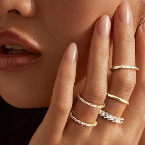 Dochais Gold Rings for Women 5PCS Stackable 14K Gold Plated Stacking Rings for Women Non Tarnish Trendy Dainty Rings Cubic Zirconia Gold Rings Set Statement Wedding Bands Rings3