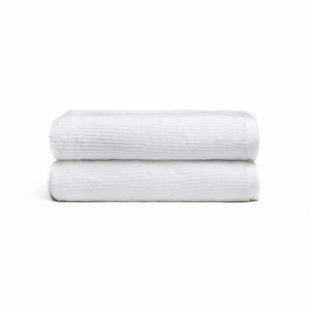 Cozy EarthWhite Ribbed Bath Towel