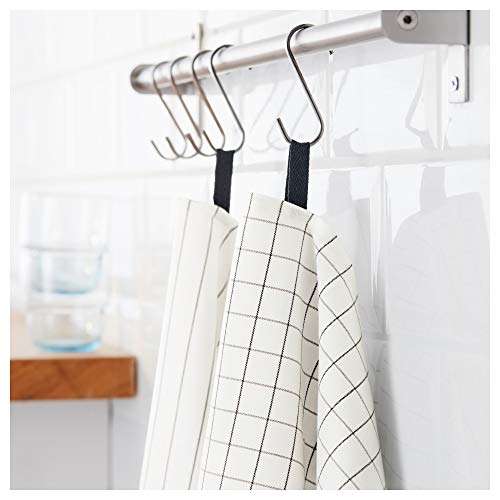 欧のキッチン雑貨と言えば、キッチンクロスをイメージする方も多いのではないでしょうか?IKEAのキッチンクロスの特徴は、どのキッチンクロスにもフックにひっかけるための紐が付いていること。キッチンをより便利に使い勝手よくするための、北欧スウェーデンでは定番の技です。