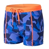 【Ceinture Ajustable】Maillot de bain garçon est doté d'une taille élastiquée avec cordon de serrage intégré, ce qui permet de l'ajuster facilement pour garantir un maintien parfait sans glisser pendant l'activité. Les ouvertures au niveau des jambes sont soigneusement coupées pour offrir une liberté de mouvement totale pour courir et nager