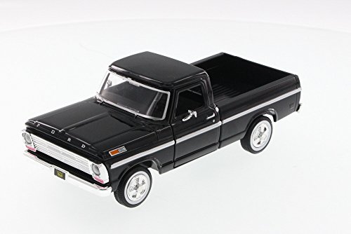 Showcasts Collectibles 1969 Ford F-100 Pickup Truck 1/24 Scale Diecast Model Car Black
