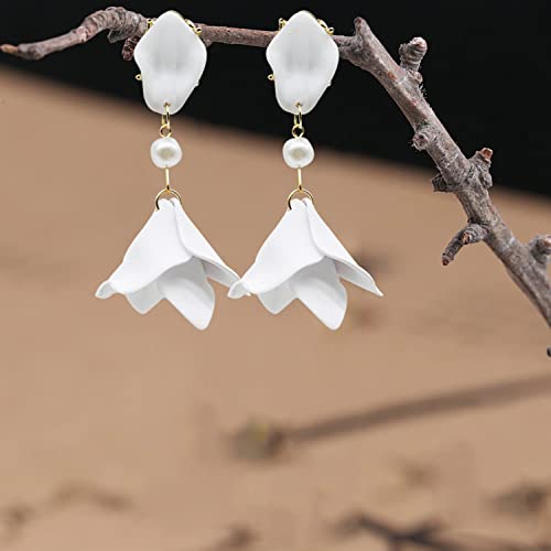 Yunxi Petal Earrings Acrylic Rose Petal Dangle Earrings For Women Tiered Short Resin Flower Earrings Statement Floral Tassel Earrings For Wedding Bridal Party Anniversaries (White) #TOP6