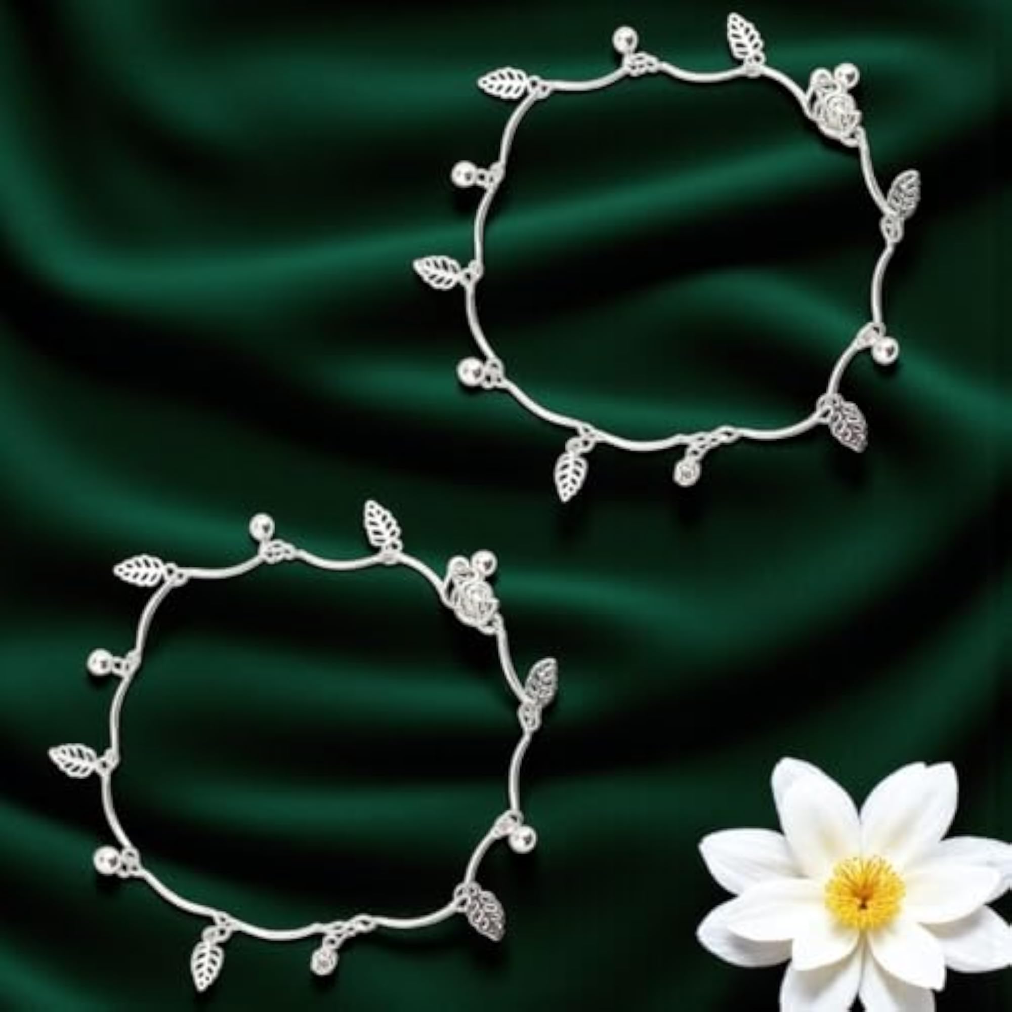 Women's Traditional Gold-Plated Chain Payal Anklet with Ghungroo