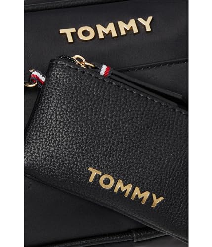 Tommy Hilfiger Anastasia Ii Camera Crossbody W/Hangoff4