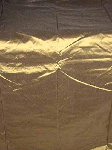 Tissu taffetas de soie vert irisé peau de serpent 137cm au mètre couture
