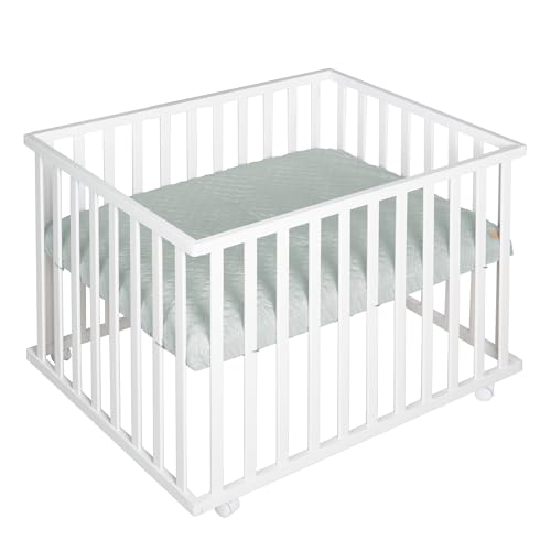 roba Parc Bébé en Bois 75 x 100 cm + Tapis de Parc roba Style Vert Givré - Base Ajustable en Hauteur sur 3 Niveaux - Roulettes avec Freins - Laqué Blanc