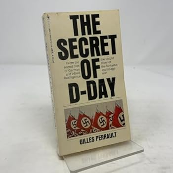 Paperback The secret of D-Day Book