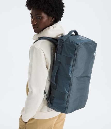 Image of THE NORTH FACE Base Camp Voyager Duffel, Granite Gy /Frost Gy, 32 Liters
