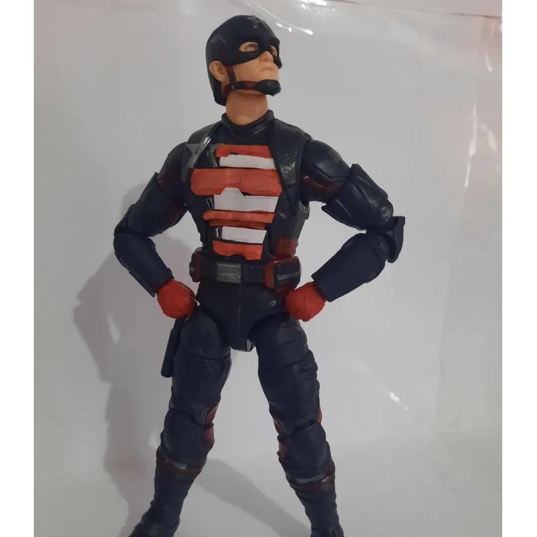 Hasbro Marvel Legends Series Avengers, action figure di Scarlet da 15 cm, con 2 accessori, per bambini dai 4 anni in su