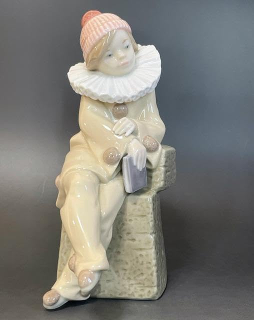 Amazon.co.jp: LLADRO リヤドロ 小さな道化師 ピエロ リアドロ ハーレ