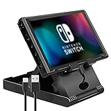 BREITE KOMPATIBILITÄT - Die Schalterhalterung ist für die meisten Geräte geeignet und kann Switch-Spielekonsolen, Mobiltelefone, Tablets usw. Stabil platzieren