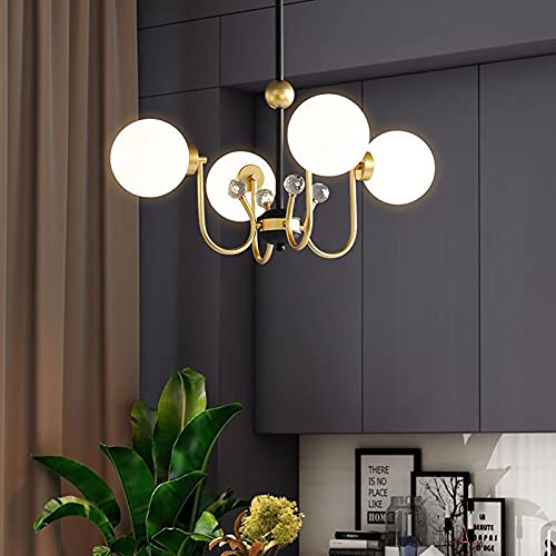Plafonnier gris grand format pour illuminer efficacement une pièce sombre