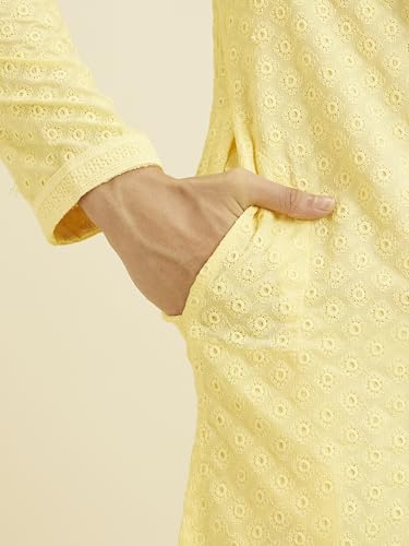 Image of Manyavar Men's Chikankari Kurta Set (2pcs)