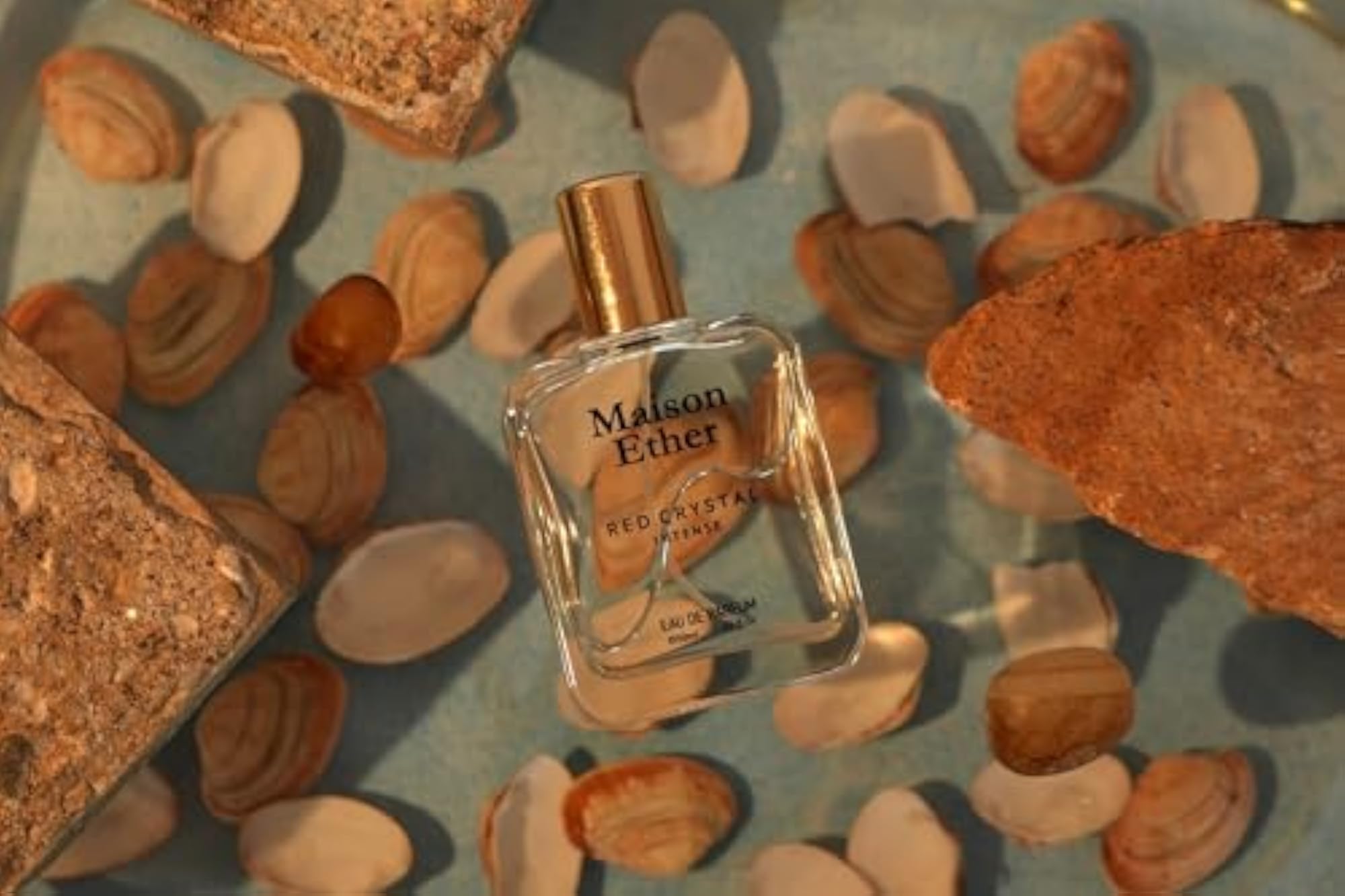 Red Crystal-Intense Eau de Parfum, Amber and Musk Notes