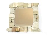  Miroir en assemblage de bois flottés, création artisanale unique, dimensions : 35 X 33 cm