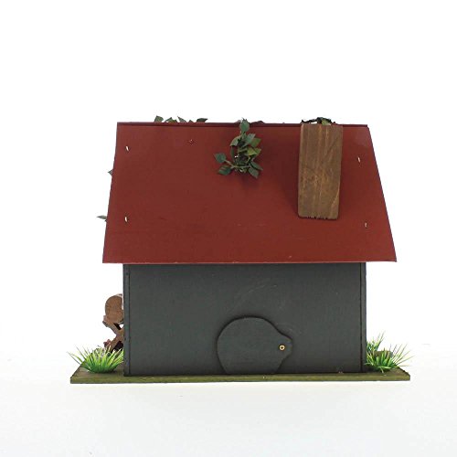 Cottage Winery Birdhouse