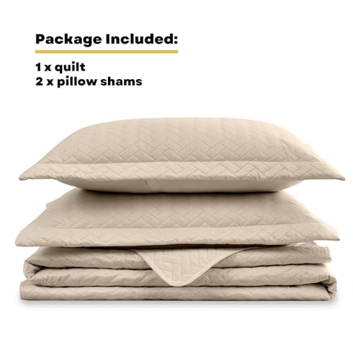 Cubrecama total beis ideal para decoración de ropa de cama en dormitorios 8