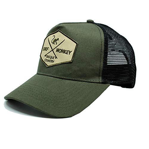 DRESSED IN MUSIC PLAY WITH ME Gorra Tipo Trucker - Visera Curvada - Gorra Ajustable Snapback - Parche Bordado Surf Monkey - Diseño de 5 Paneles 24/48h - Surfing The Basque Country (Verde/Negra)