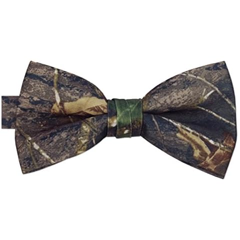 Tuxedo Park Camouflage Bow Cover