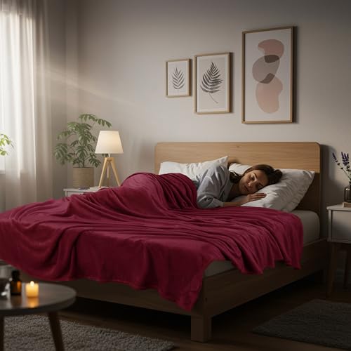 Image of Utopia Bedding Fleece Blanket Queen Size Burgundy 300GSM Luxury Anti-Static Fuzzy Soft Microfiber Bed Blanket (90x90 Inch)