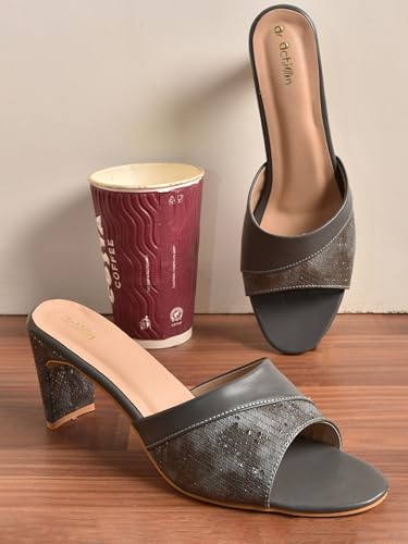 Image of Signora97 Heeled Sandal