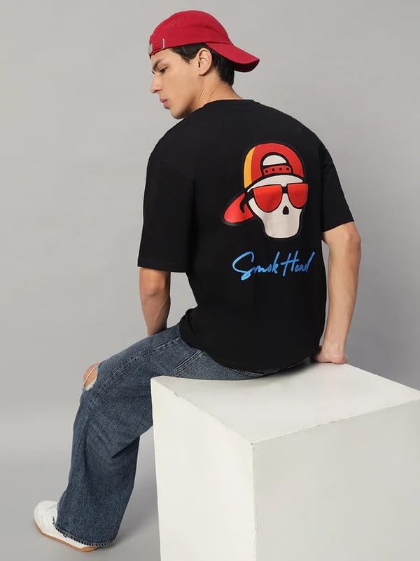 Image of Urban Chill Black T-Shirt with Iconic Back Print - Bold Streetwear for Men