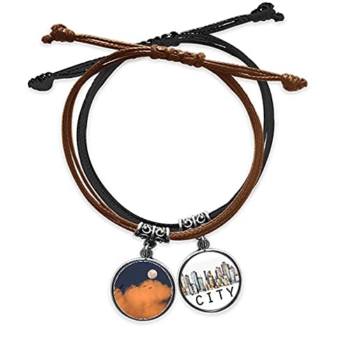 Bracelet lune la nuit noire de nuages : le cadeau idéal en cuir