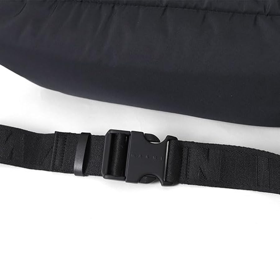 MARNI ボディバッグ パフデザイン ブラック MARNI ボディバッグ パフデザイン ブラック