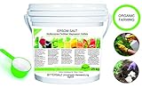 Cultivar tomates y pimientos saludables.Ambas plantas consumen gran cantidad de magnesio mientras crecen, por lo que la adición de sal de Epsom - que se absorbe fácilmente en la planta - ofrece a los jardineros una fuente barata de magnesio para sus cultivos. La sal de Epsom ayuda de otras maneras: Las plantas se hacen más fuertes, producen más fruta, tienen menos podredumbre de flor, un color más profundo y verduras más sabrosas.